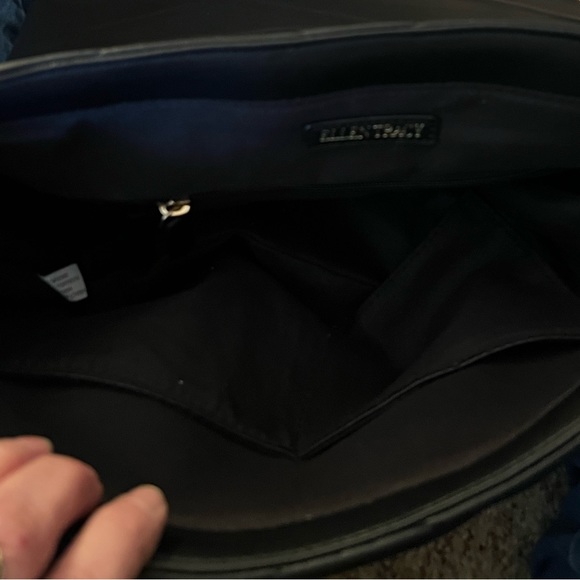 Ellen Tracy handbag - Picture 4 of 5